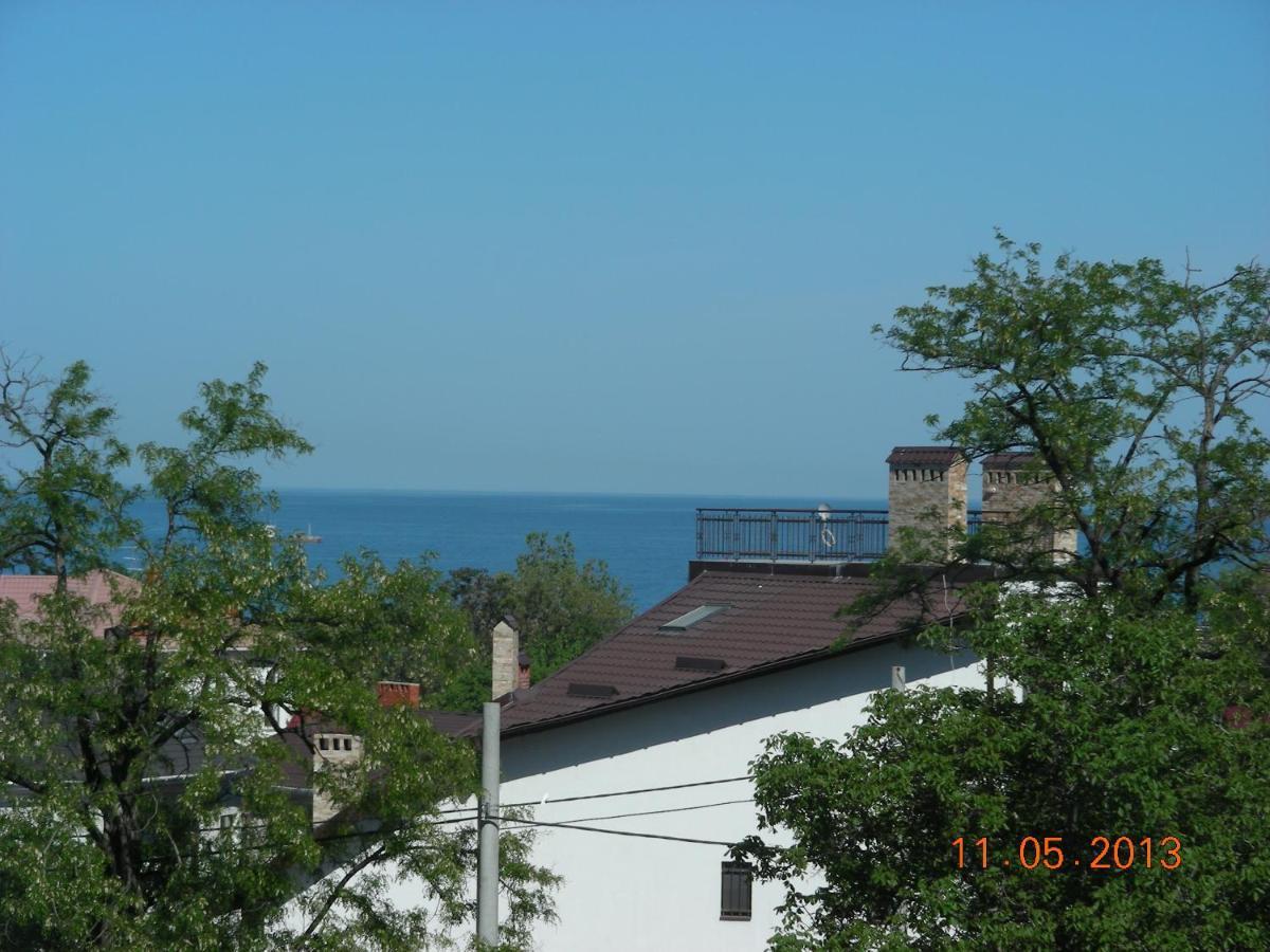 Гостиный Двор Odessa Exteriör bild
